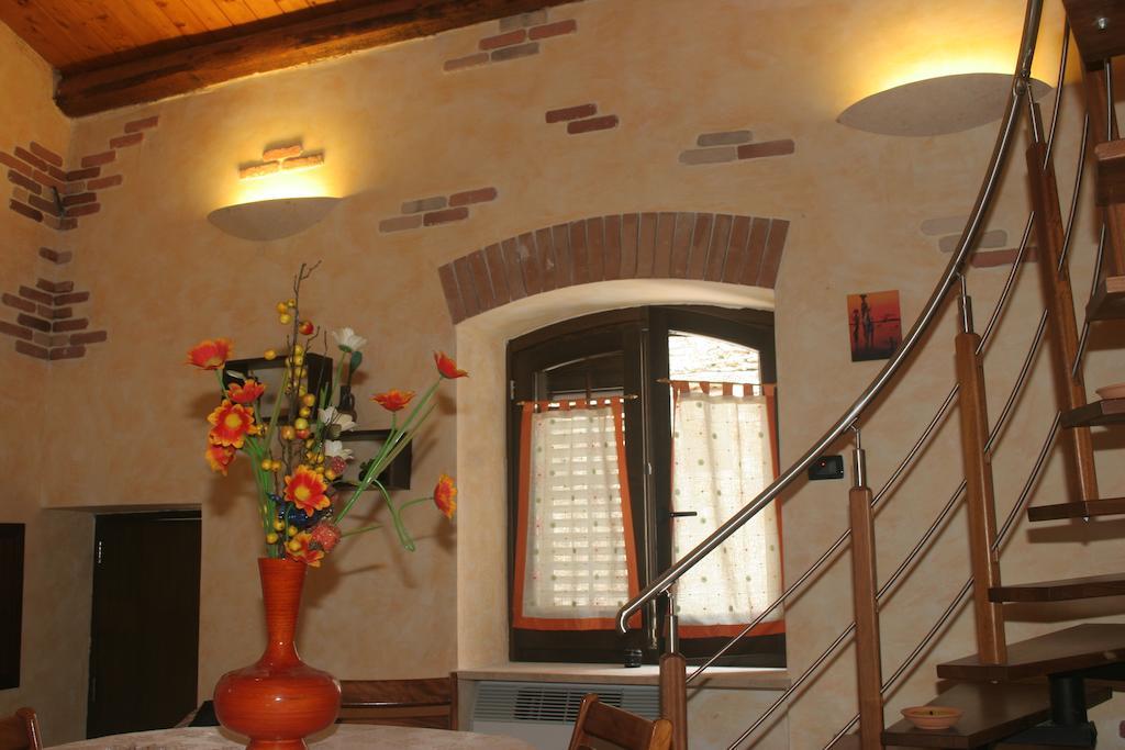 Alla Corte Dei Ventimiglia Montelepre Cameră foto